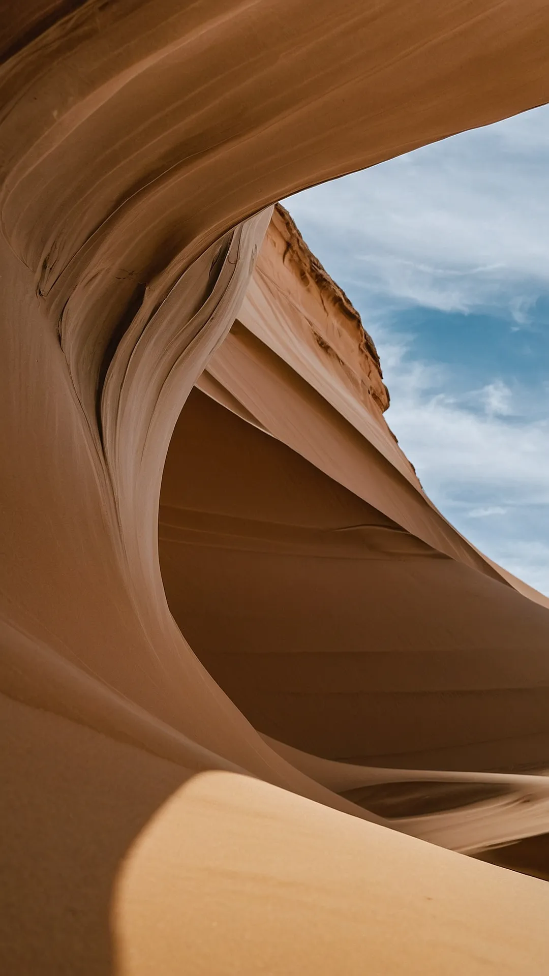 Curving Canyon Dreams