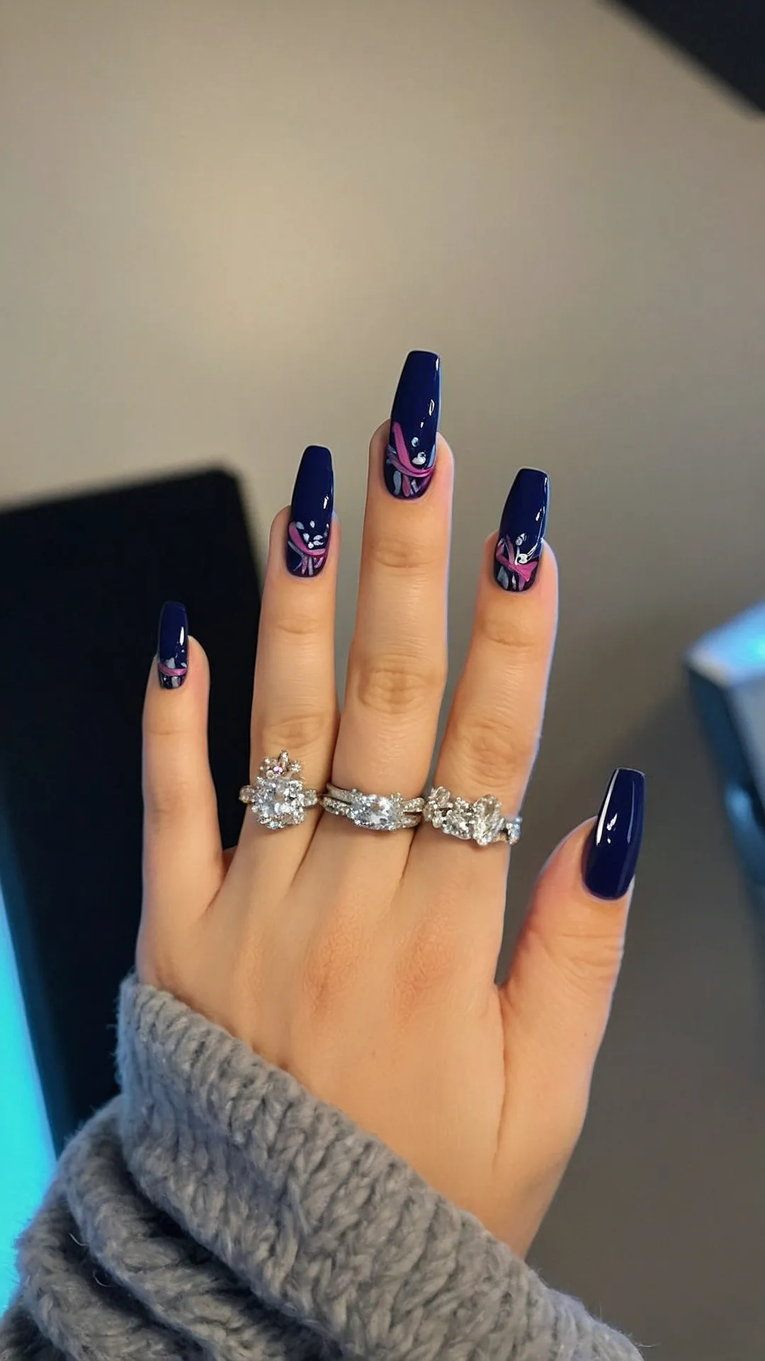 Cozy Holiday Nails