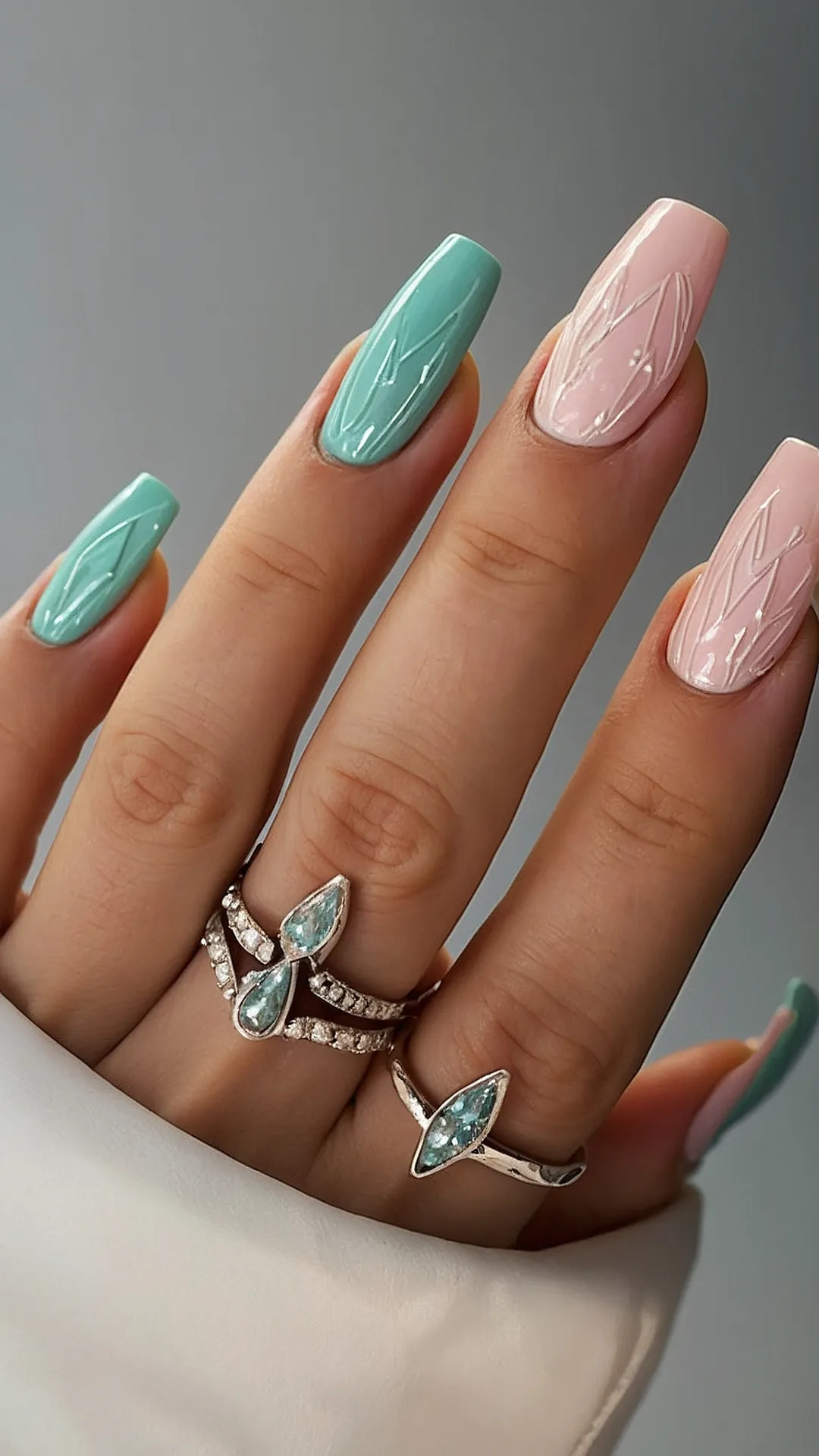 Chime Nails