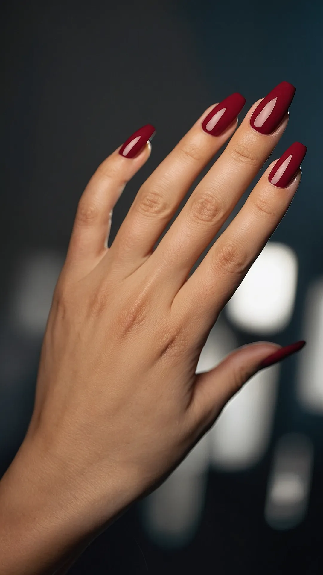 Capture the Essence of Fall with Beautiful Nail Ideas