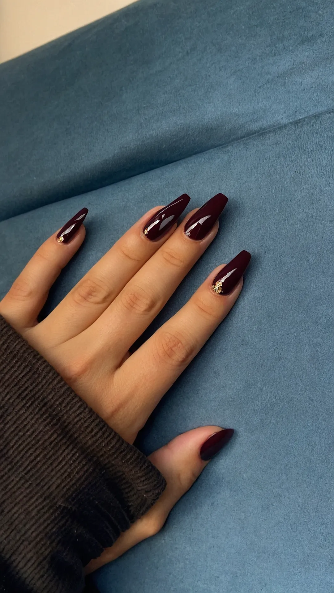 Fallin' for Nails: