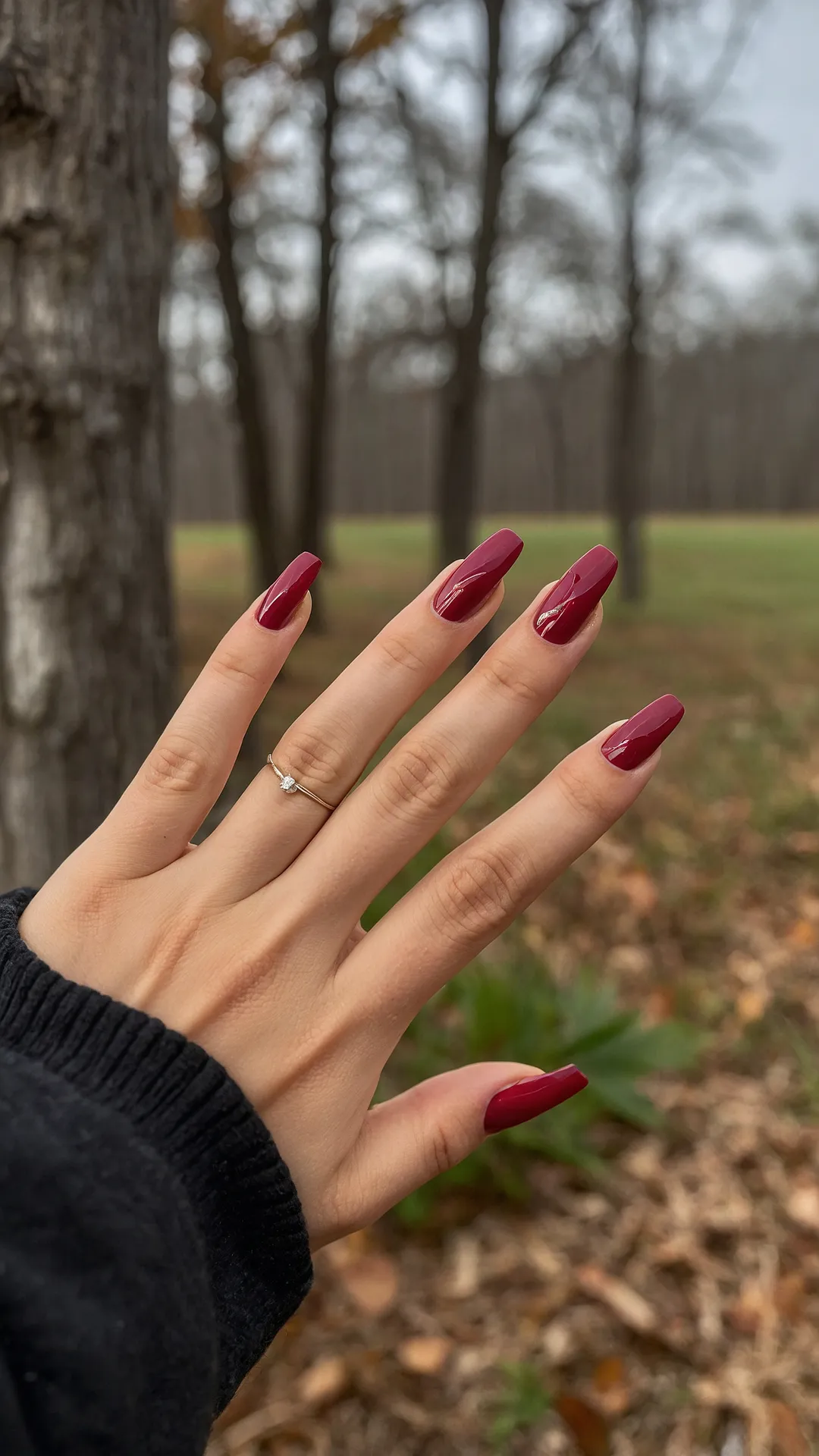 Fall-Inspired Nail Designs for Thanksgiving 2025 44 Gravy-Proof Glamour