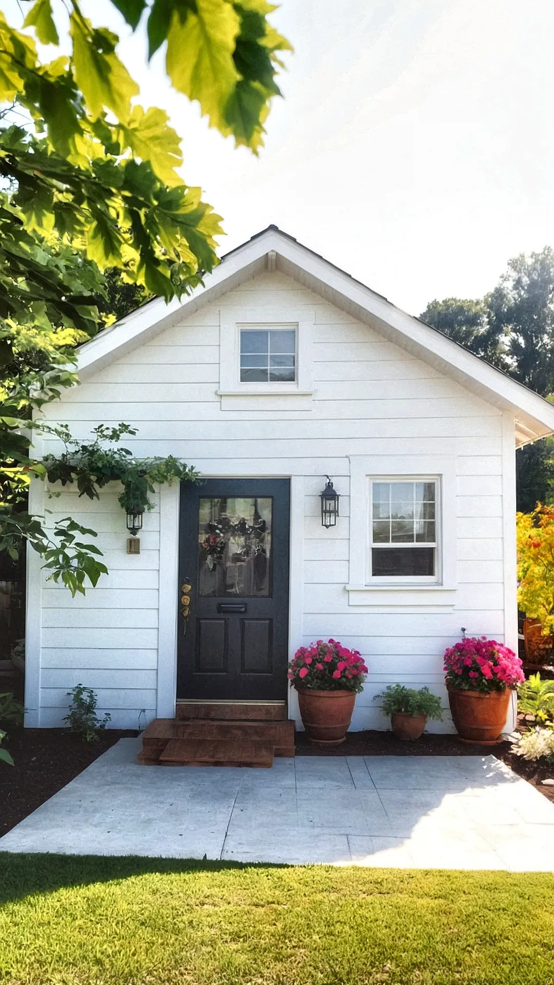 Inspiring Interiors, Modest Walls