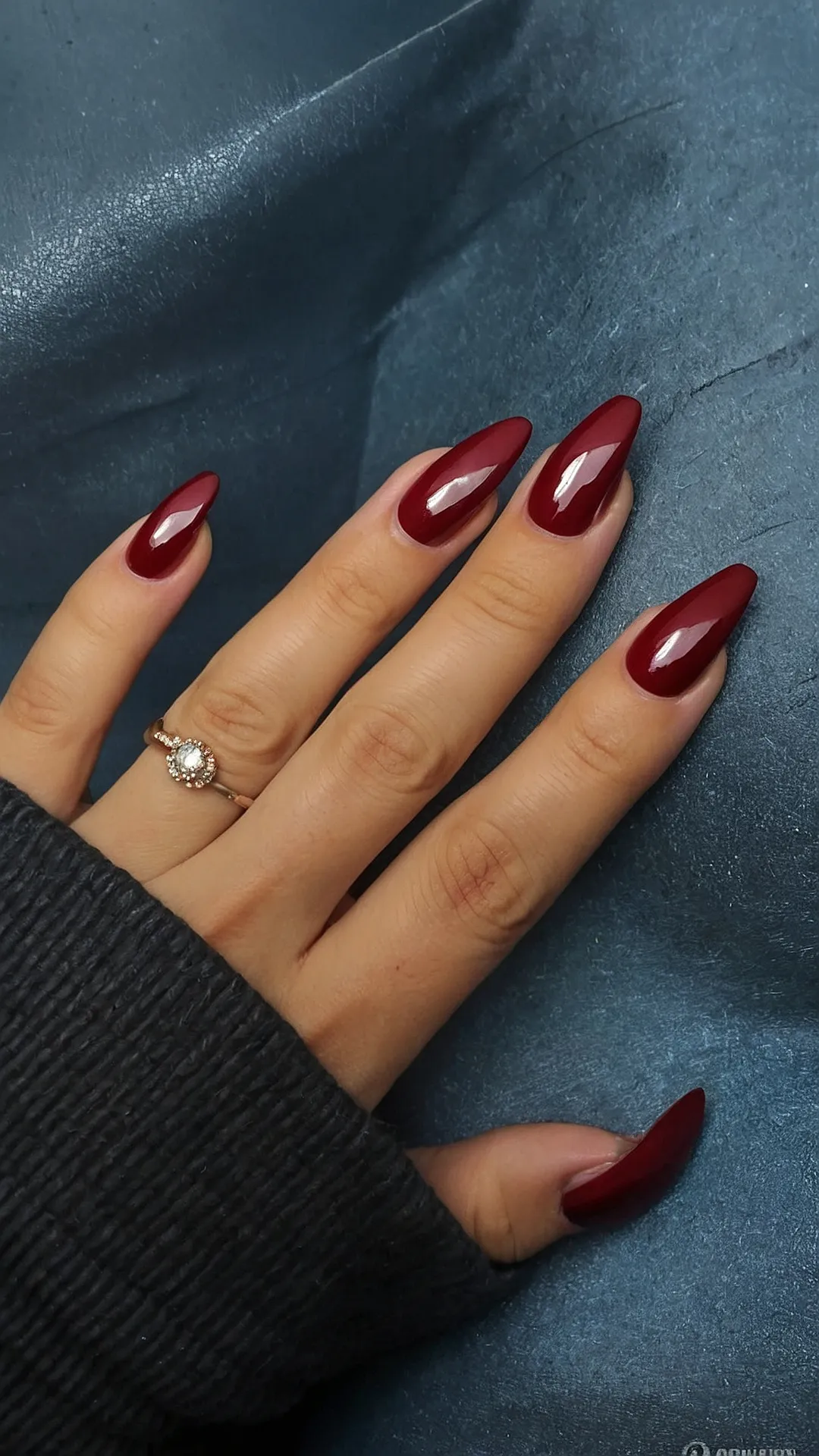 Fall in Love with These Trendy Nails!