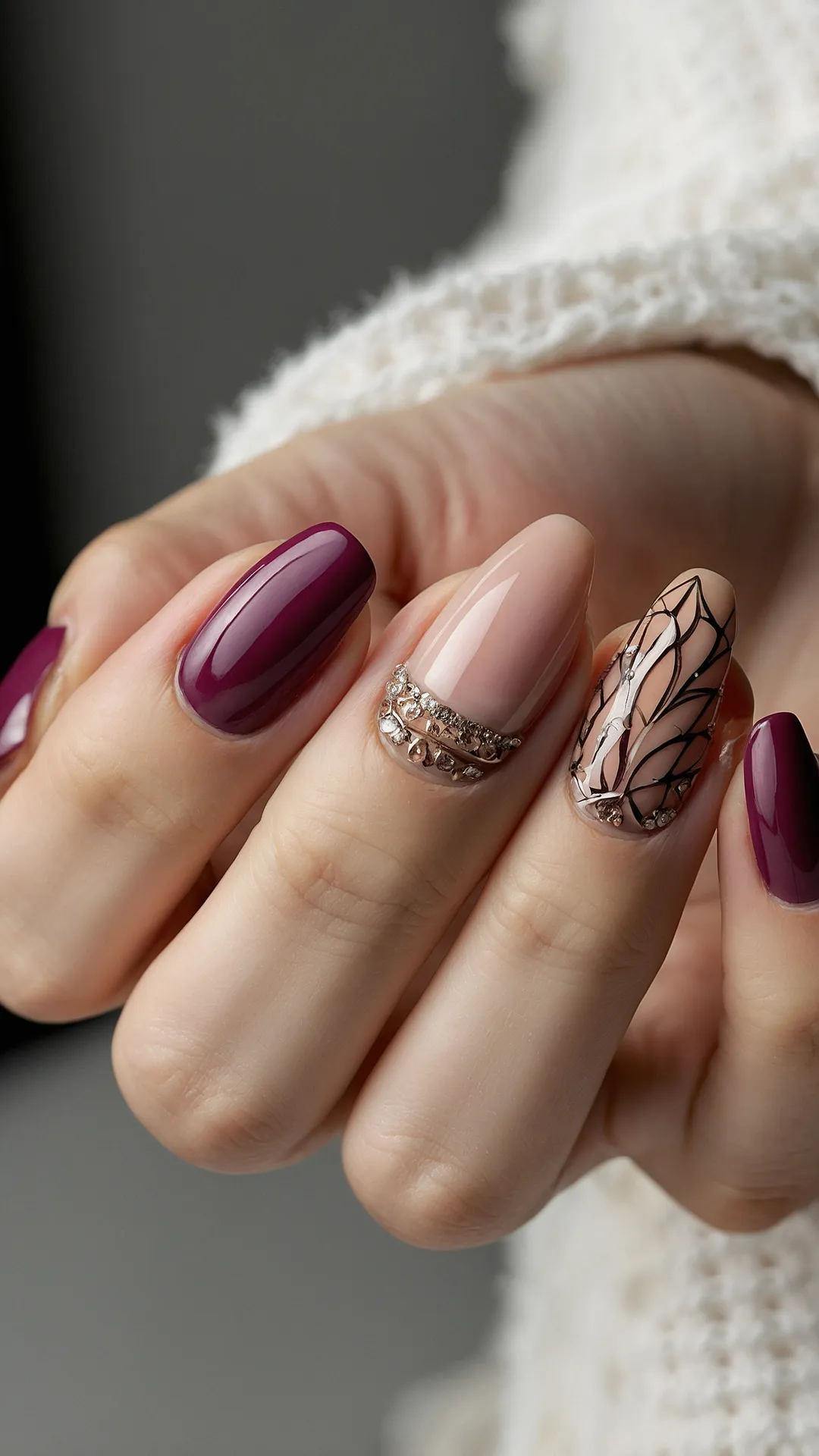 Your Guide to 16 Fun and Trendy Vacation Nails 38 Jet Set Manicure