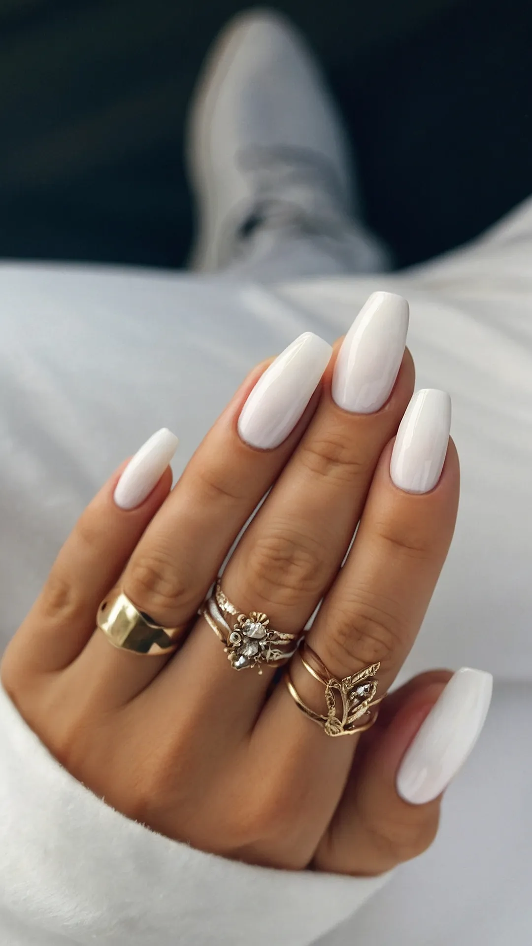 Unlock Your Nail Potential: 15 Stunning White Designs** ** 45 Winter's Glow: