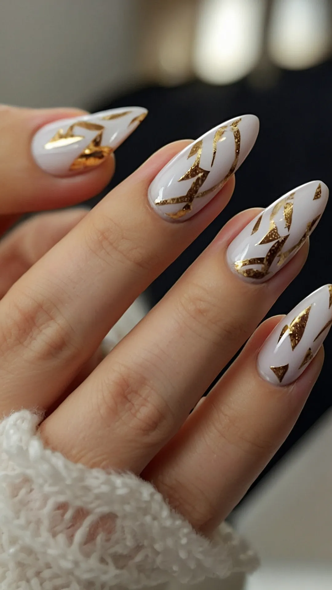 Dazzling Digits: 15 Nail Art Sparkle Ideas You’ll Love 39 Golden Goddess