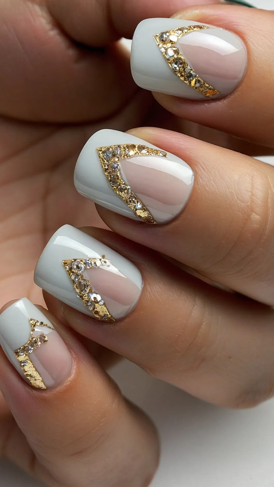 Chic Claws