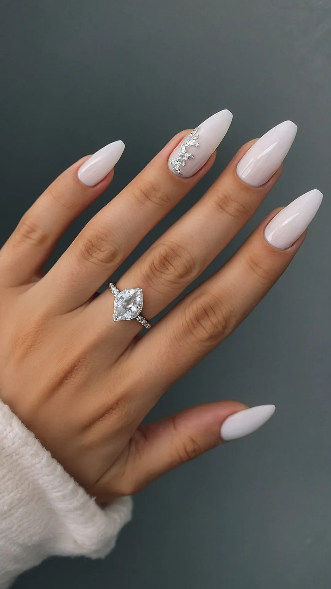 Unlock Your Nail Potential: 15 Stunning White Designs** ** 32 Sparkling Truth: