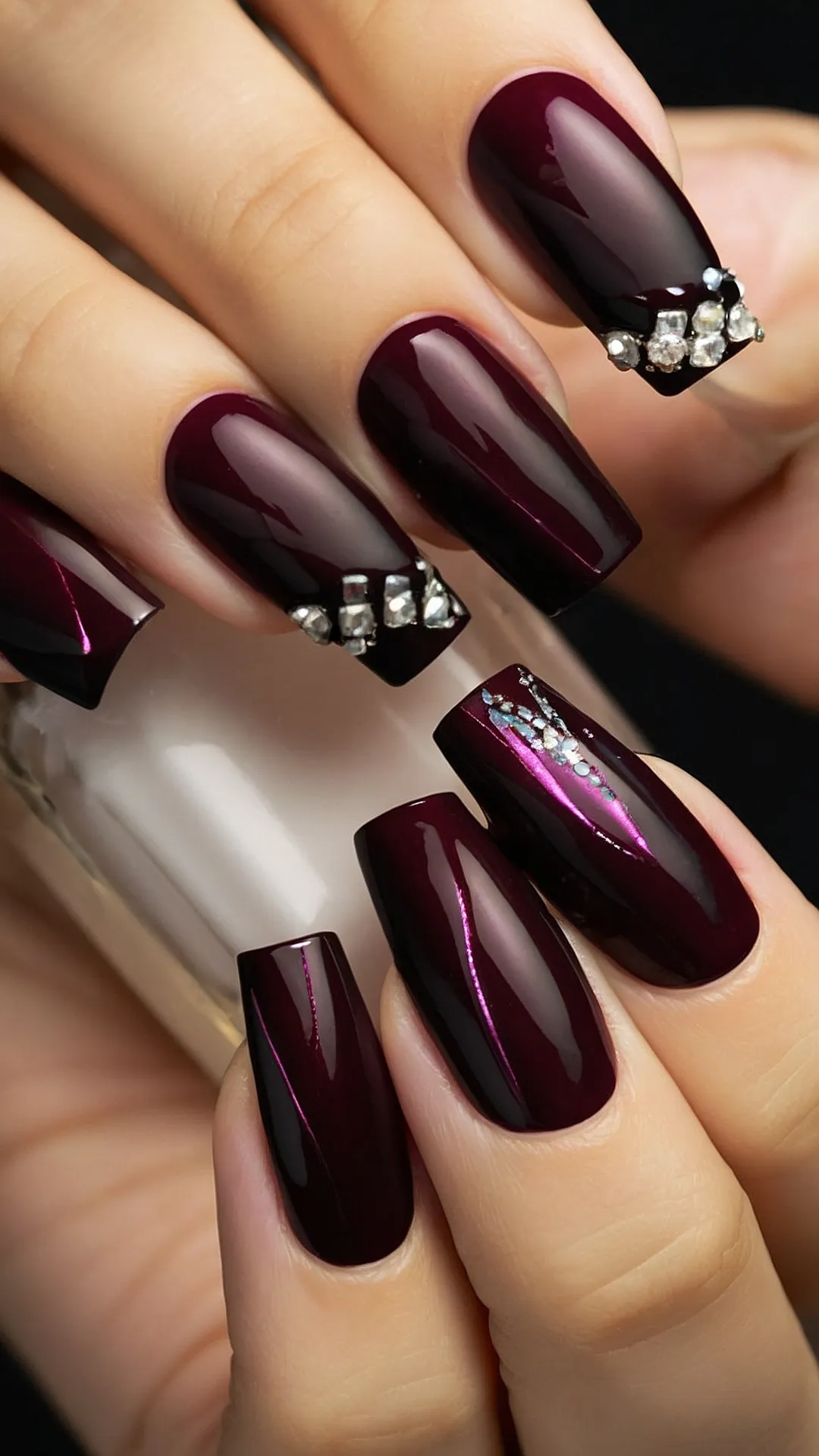 Recharge with Style: 17 January Nails Inspiration for a Vibrant 2025 31 Seriously Sparkling Nails