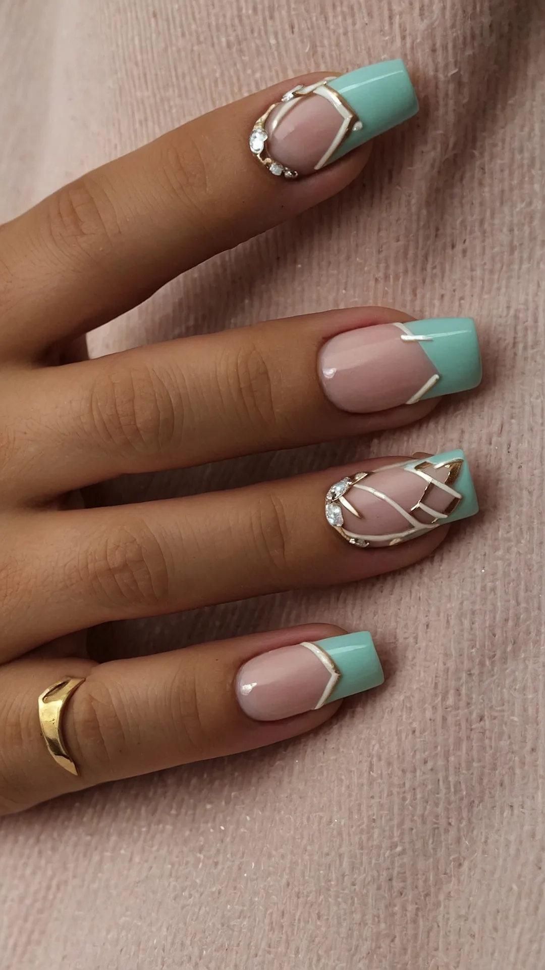 Sparkling Festivities: 15 Adorable Christmas Glitter Nail Ideas 45 Winter Sparkle