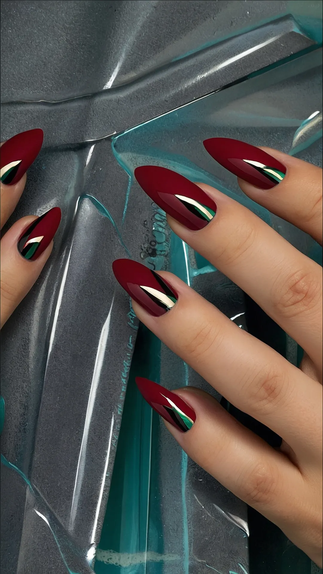 10 Thanksgiving Nail Designs That Will Make You the Star of the Feast 31 ThankfulTips: