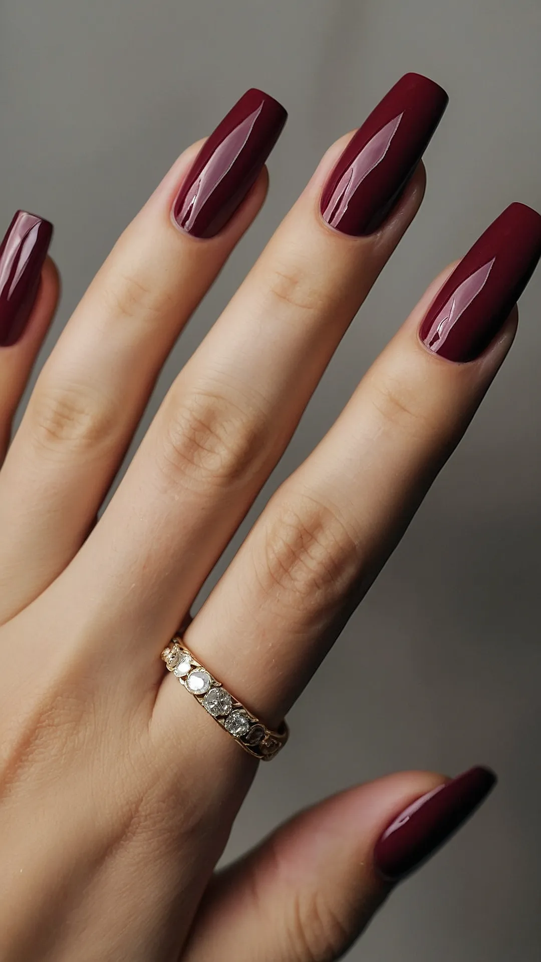 Burgundy Bliss: Fingertip Glamour