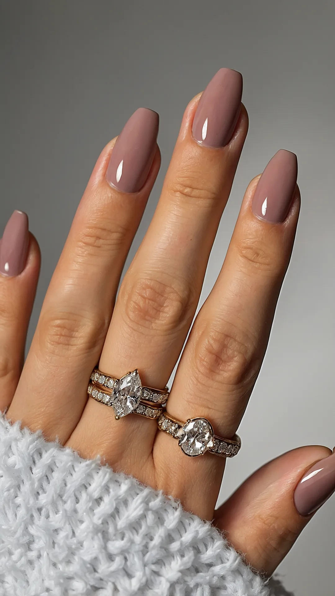 Fall-Inspired Nail Designs for Thanksgiving 2025 41 Autumn Aura Nails