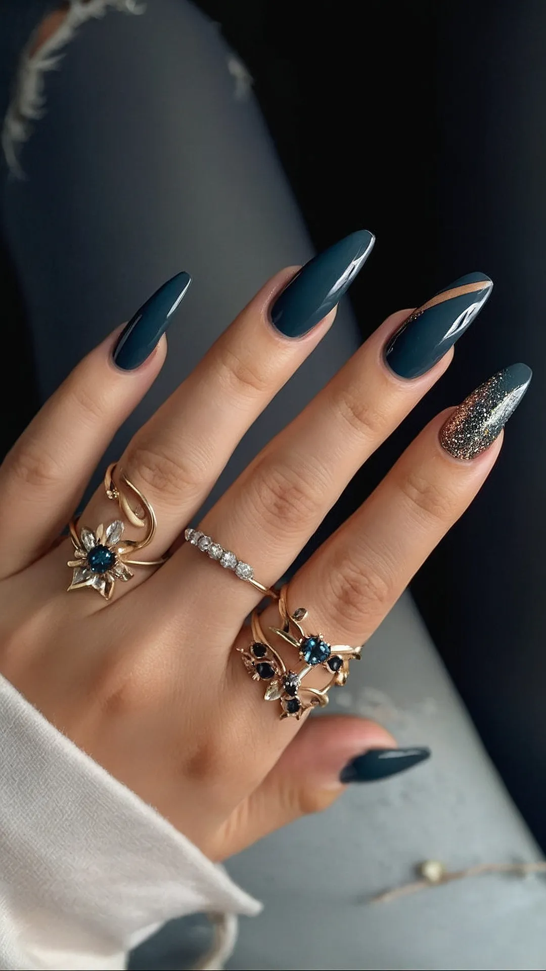 Fall Into These Nails!