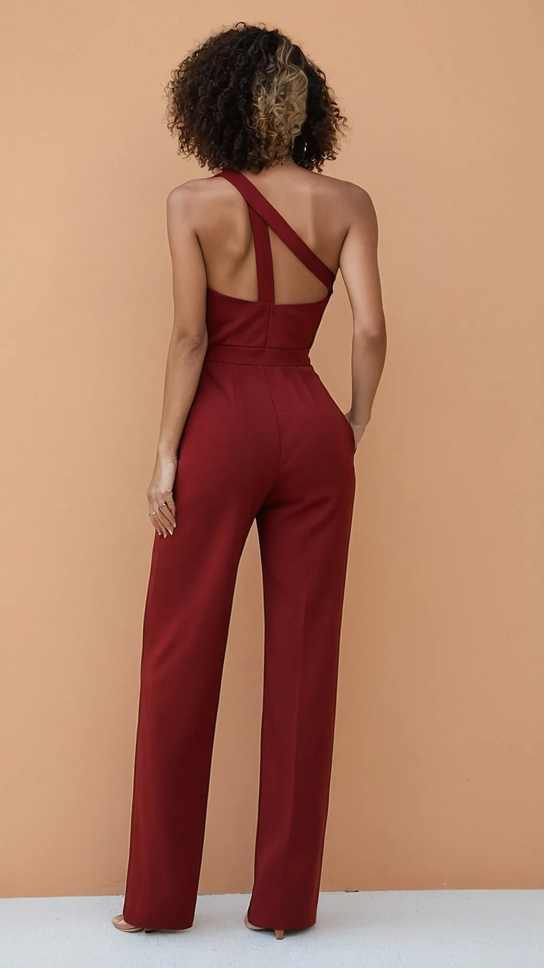 One-Shoulder Jumpsuit Statement