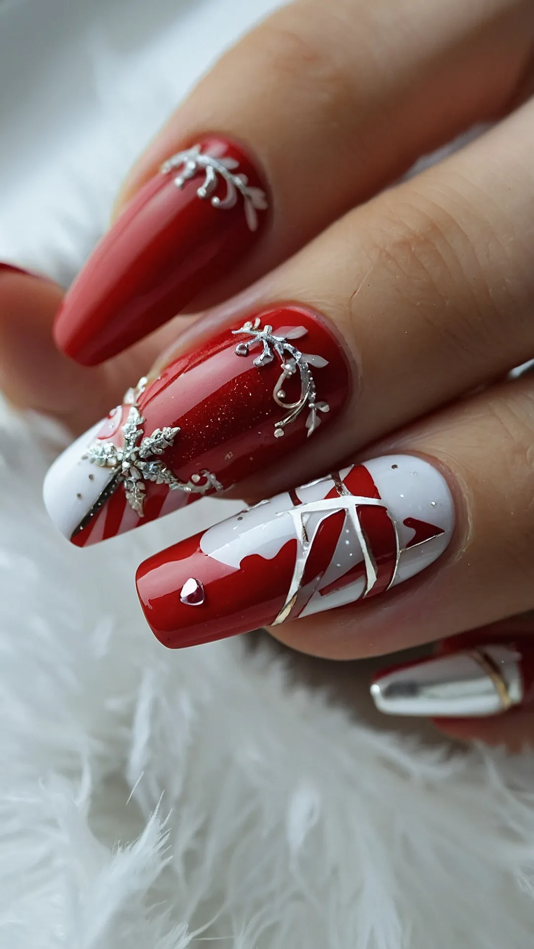 Crimson Christmas Claws