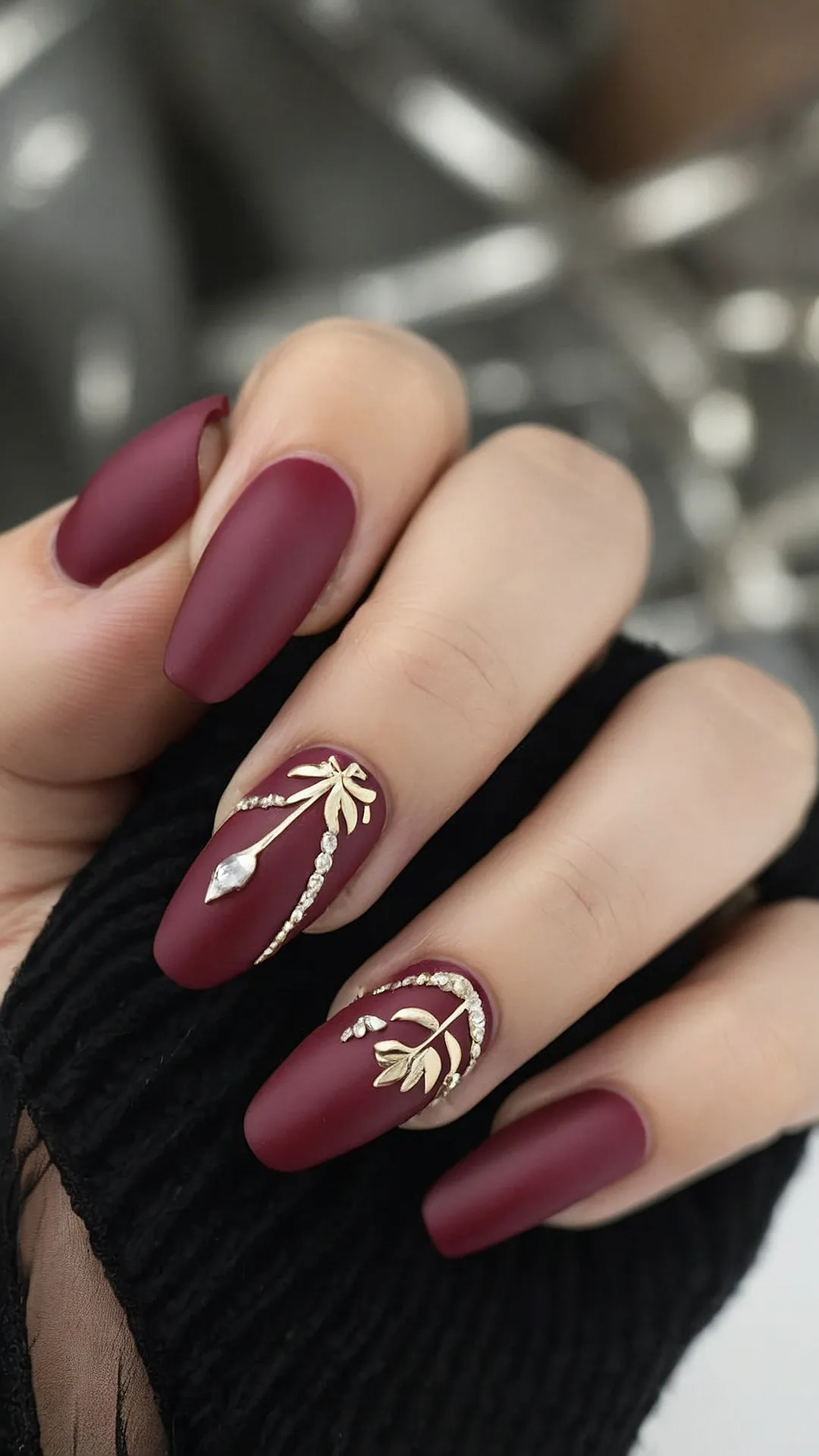 Fall in Love with French Fall Nails!