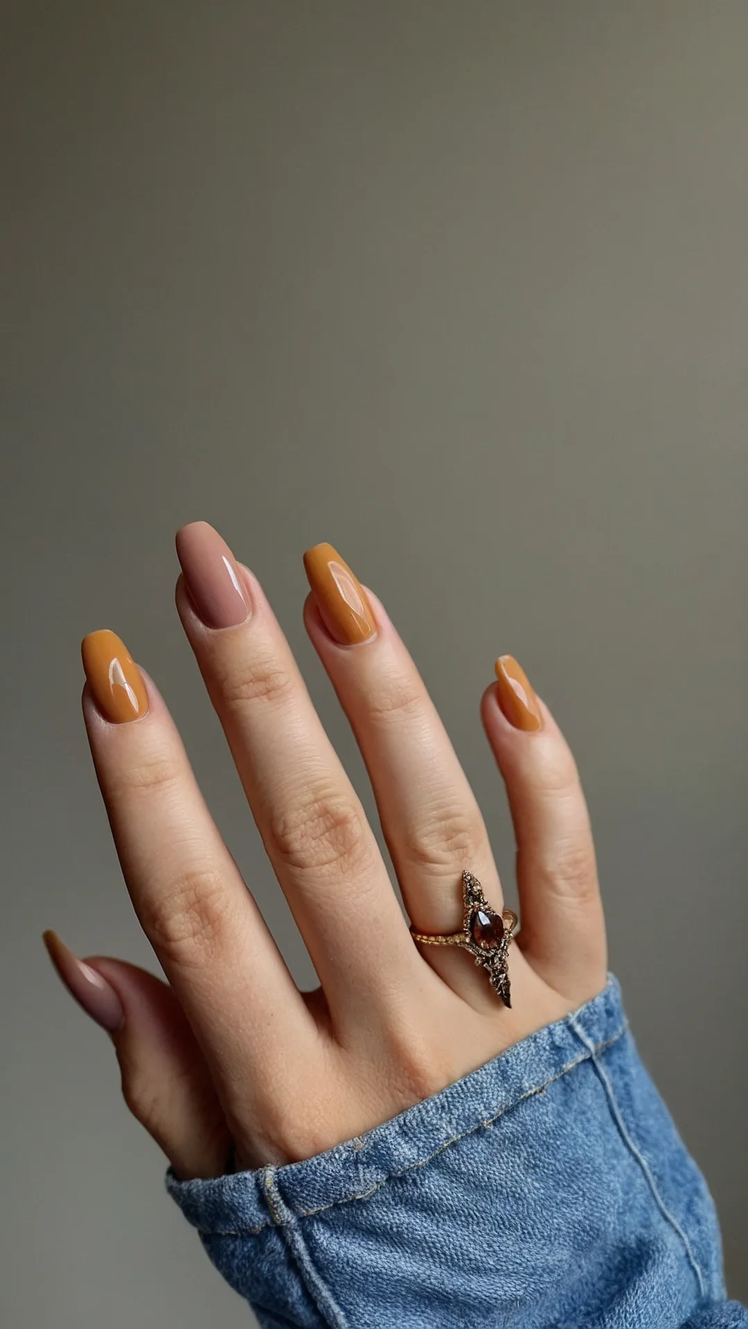 Nature Inspired Fall Nail Designs to Celebrate Autumn