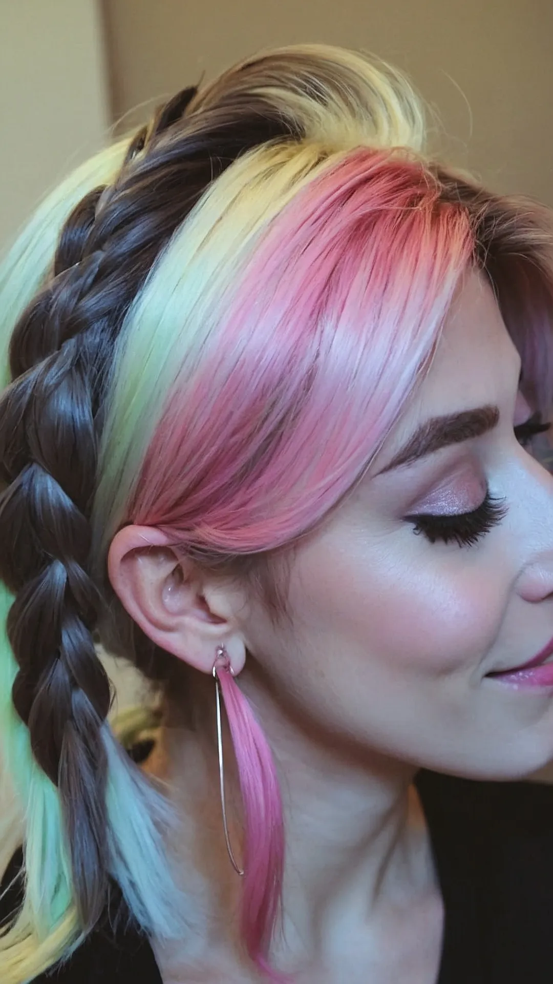 Neopolitan Dreams: The Hair-Raising Trend