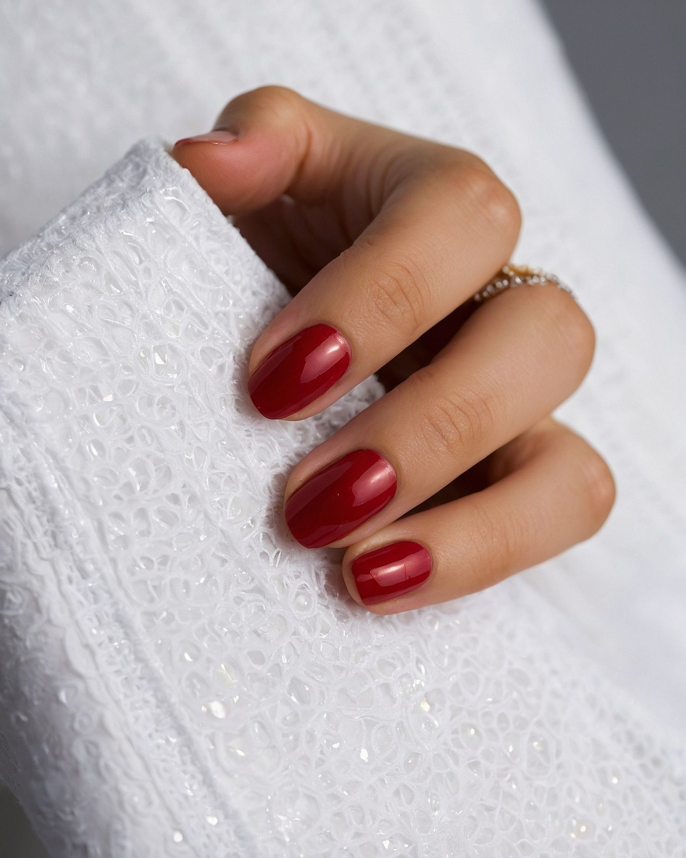 Juxtaposition of Warm Red and Cool White Textures
