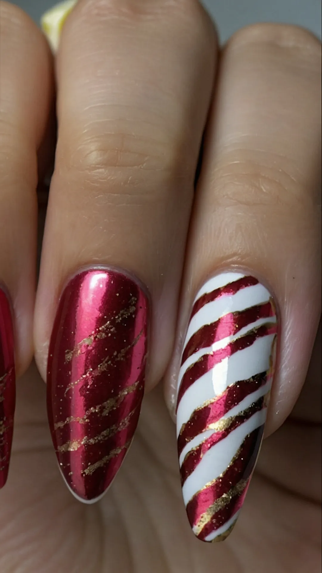 Candy Cane Nails