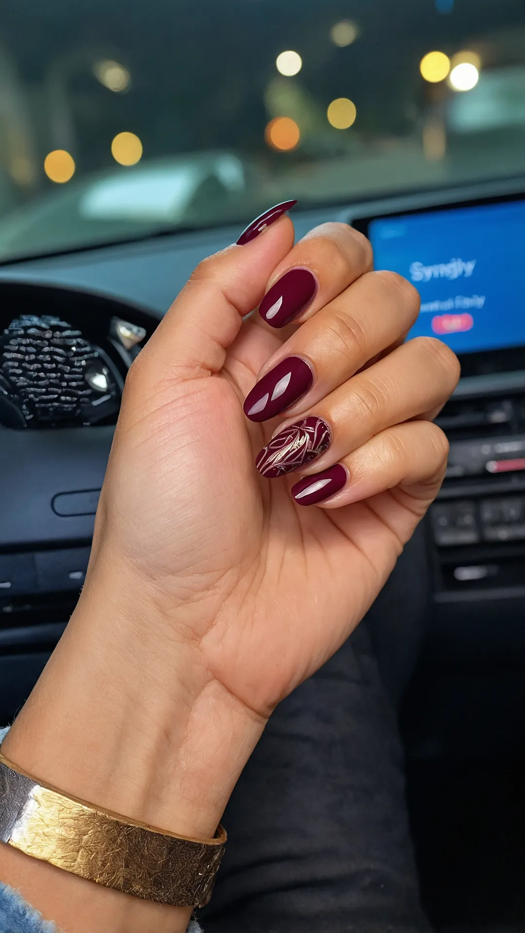 Subtle Burgundy Edge