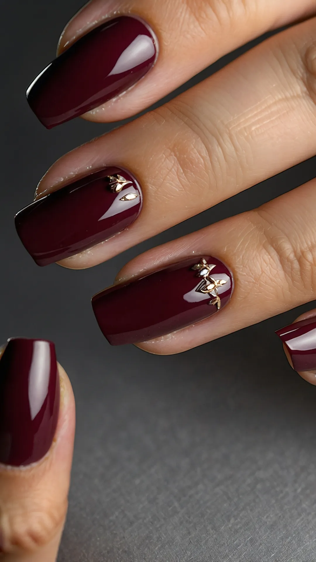 Luxe Burgundy Fingers