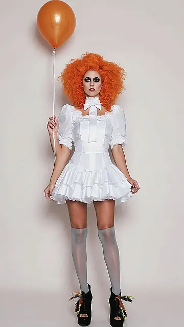 Last Minute Halloween Costume:  “Spooky Chic”