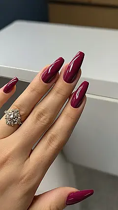 Fall in Love with These Simple Nails!