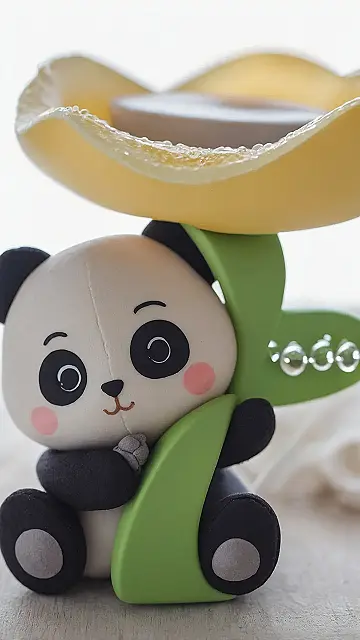 Green Shelf Stylings