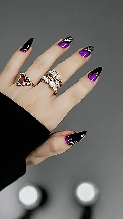 Here’s a title and two paragraphs based on the image and keyword: