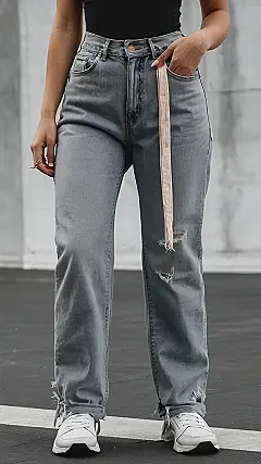 Effortless Jeans Chic