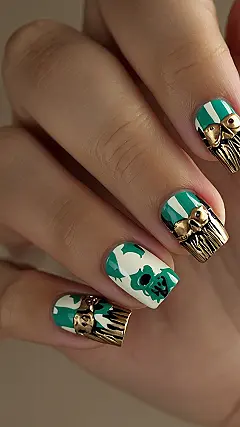 Scarecrow Chic: Nail Art That’s a Real Crow-d Pleaser!: