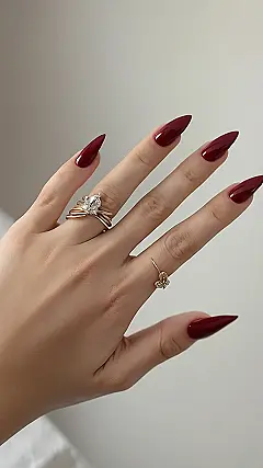 Fall in Love with These Trendy Nails! üíÖ