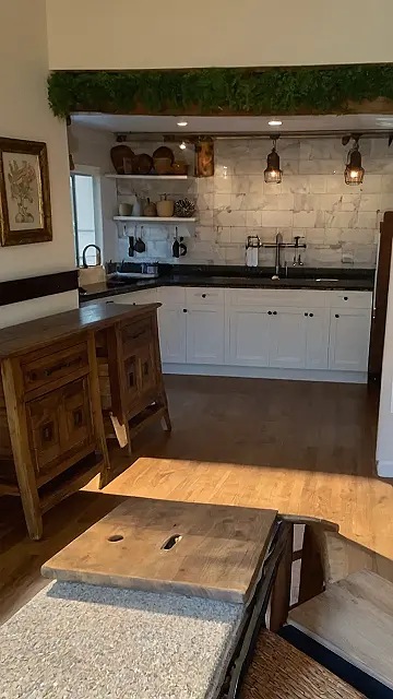 Rustic Modern: Kitchen Harmony