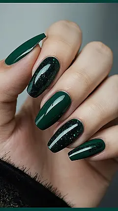 Emerald Nail Fantasy