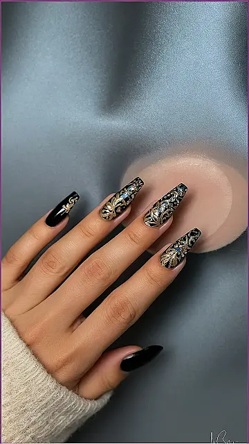 Black & Gold Majesty: