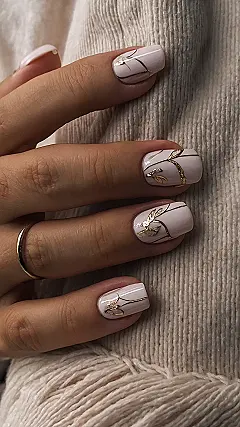 Golden Branch Gel Nails