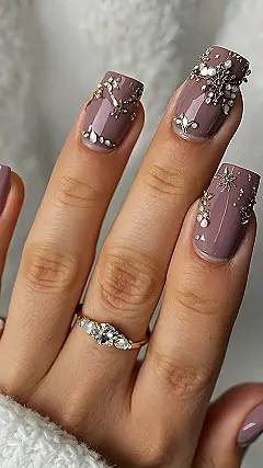 Winter’s Kiss Mani