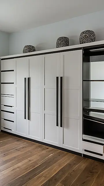 Mirror, Mirror, Style’s the Answer: