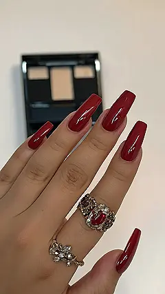 Dark Red Diva