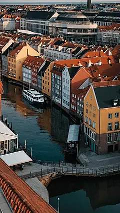 Chromatic City