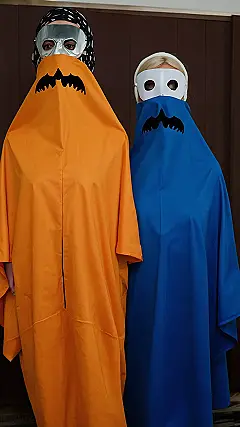 “Bat-tastic and Blue: Halloween Costumes That’ll Make You LOL”