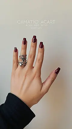 Fall in Love with Nails: