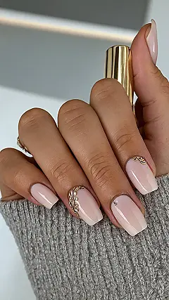 Effortless Glam Mani
