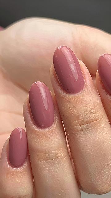 Understanding Warm Rose Nails and Rosy Mauve Shades