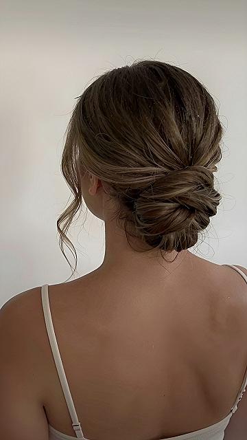 Choosing a Low Textured Wedding Bun for Formal Events