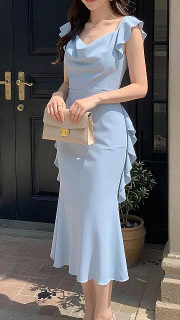 Choosing Soft Blue Ruffled Midi Dresses for Bridal Luncheons