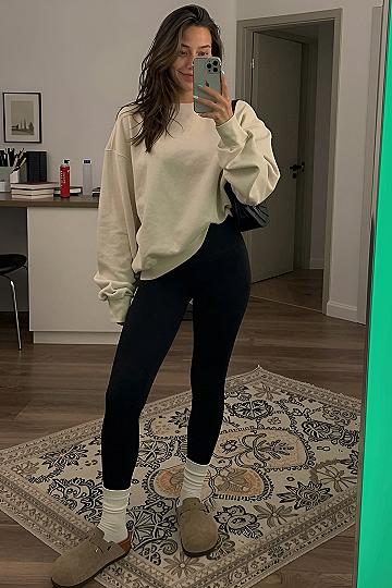 Pairing Neutral Crewneck Sweatshirts with Slip-On Clogs